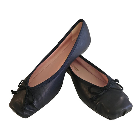 Pretty Ballerinas, dunkelblauer Ballerina in Karreeform