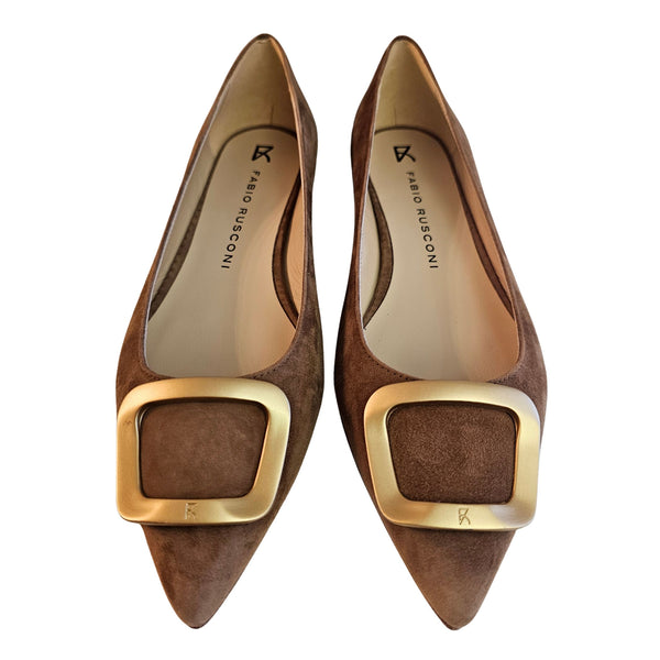 Fabio Rusconi, Wildleder Flat-Ballerina mit mattgoldener Zierspange in Cognac