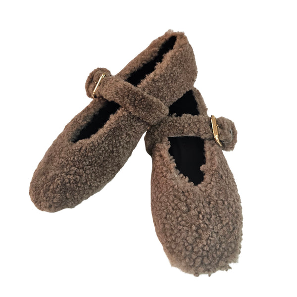 Fabio Rusconi, Riemchenschuh aus Lammfell, Taupe