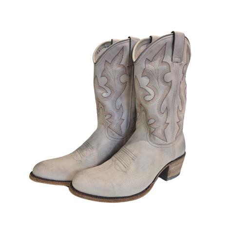 Sendra, hangearbeiteter Cowboystiefel in hellem Greige