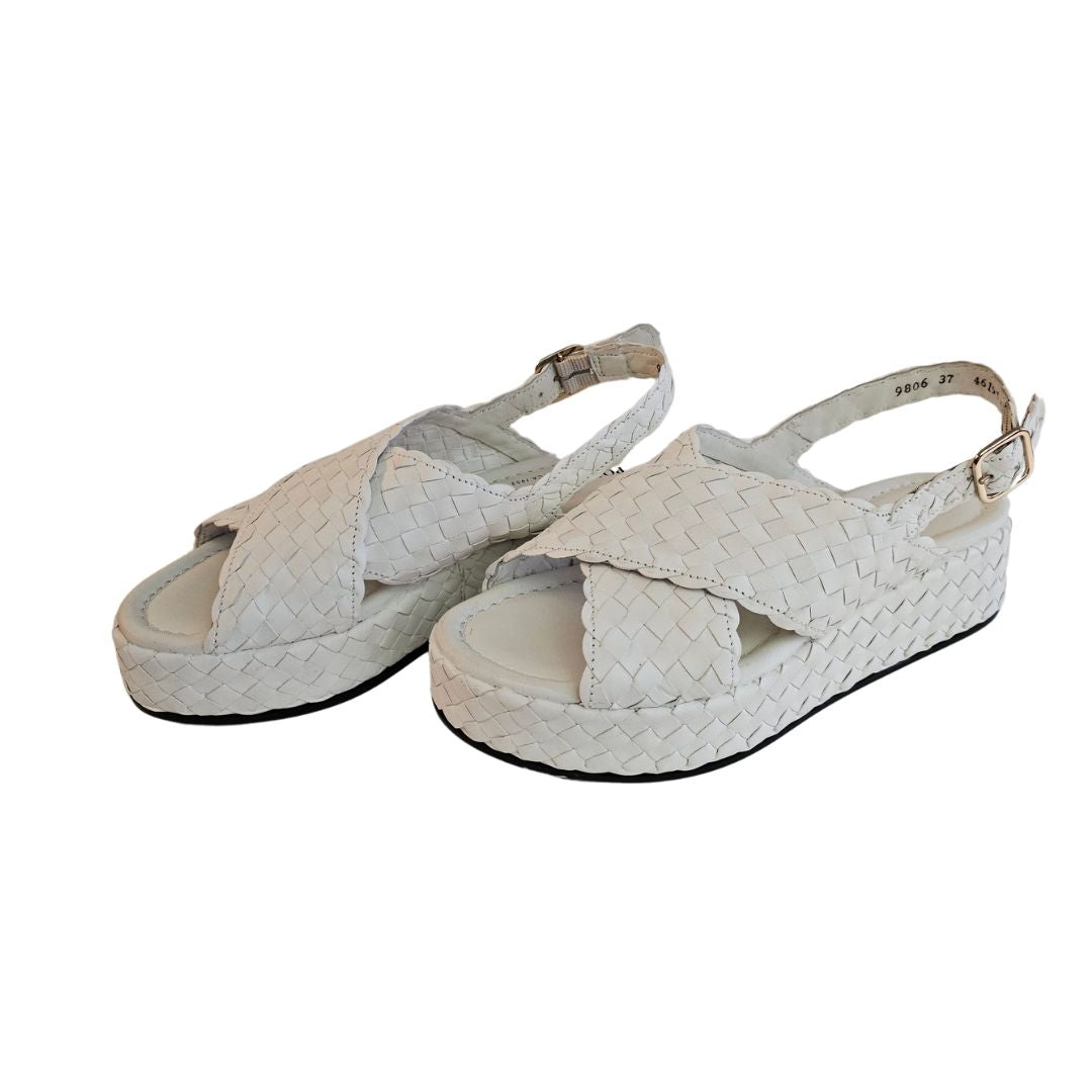 Pons Quintana,weiße Sandalette in Flechtleder