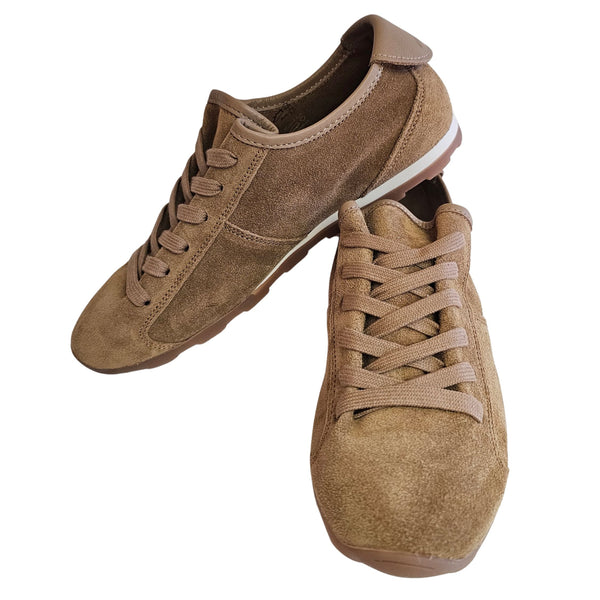 Stokton, Wildleder Sommersneaker in Cognac