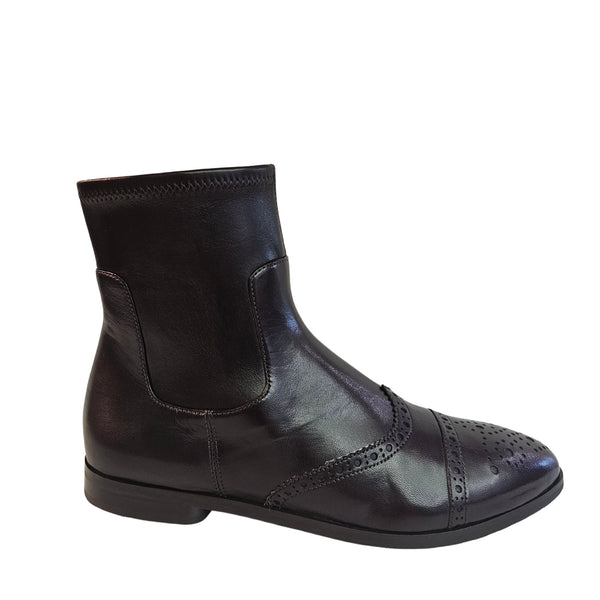 Truman´s, Nappaleder Stiefelette in Braun mit Lochmuster
