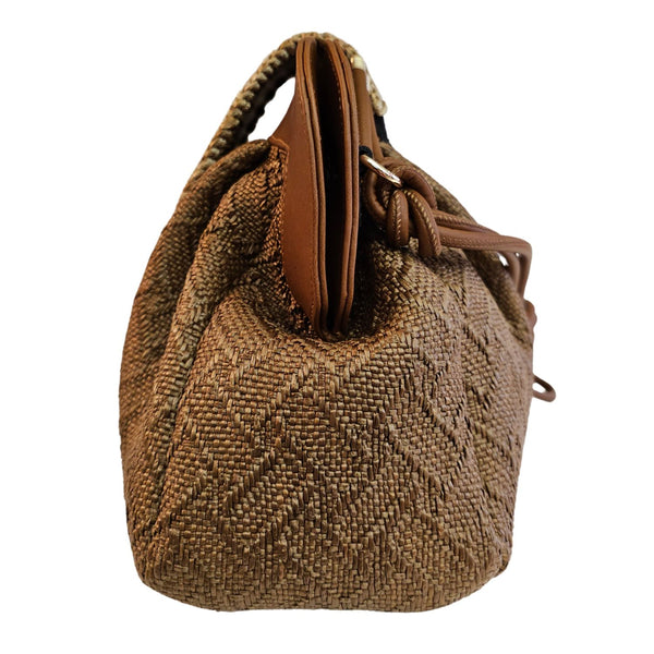 VIAMAILBAG in Braun