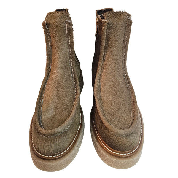 Weekend, Stiefelette aus beigem Ponyfell