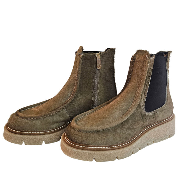 Weekend, Stiefelette aus beigem Ponyfell