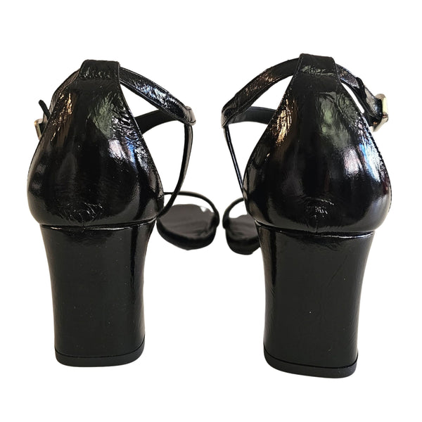 Zinda, Sandalette in Schwarz