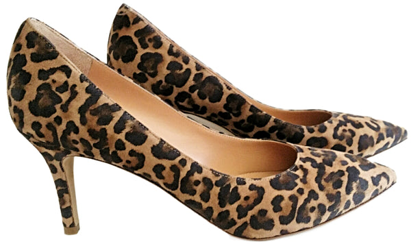 Milliways, Pumps in Leoprint aus weichem Nubukleder