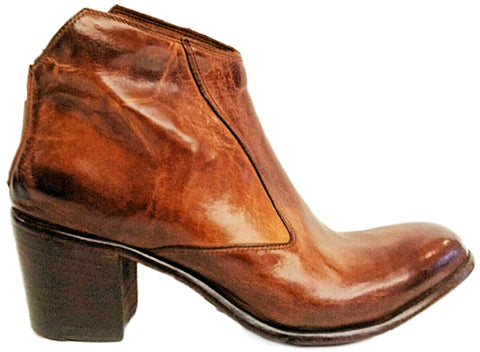 Lemargo, cognacfarbene Stiefelette mit Farbverlauf