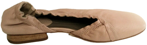 IXOS, nude-roséfarbener Slipper mit Cut-Out in Karreeform