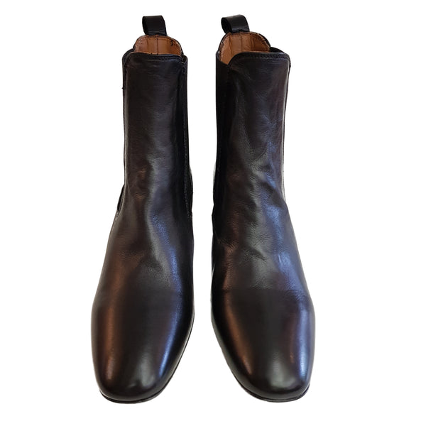 Ghost, handschuhweiche Stiefelette in Schwarz