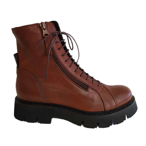 Gior M, cognacfarbene Schnürstiefelette