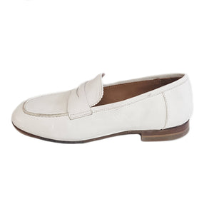 La Bottega di Lisa, sacchettoverarbeiteter Loafer in Offwhite