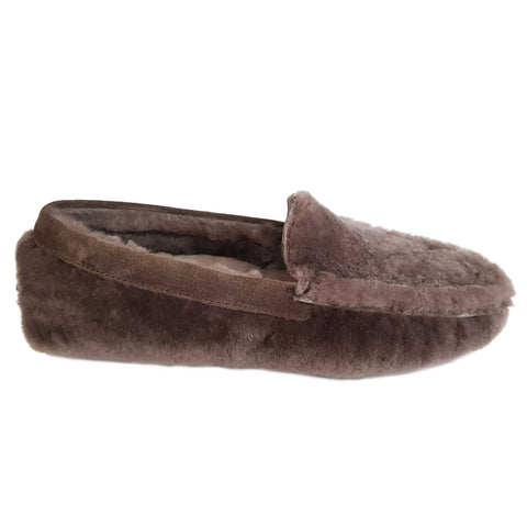 Milliways, Lammfell-Slipper in Taupe mit Noppensohle