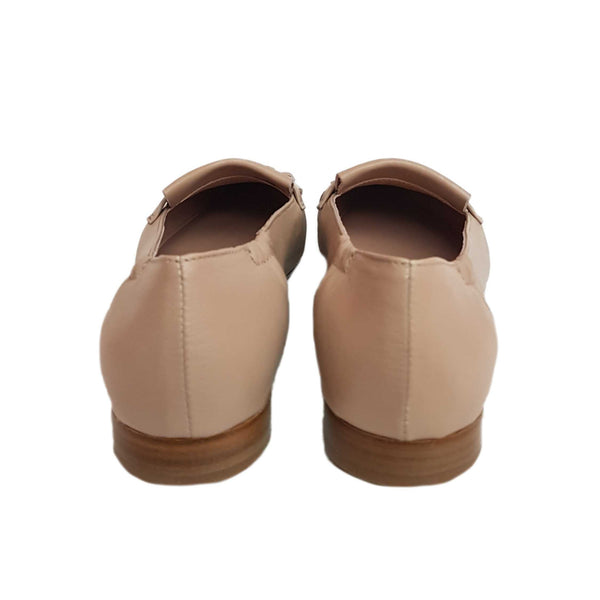 Milliways, nudefarbener Nappalederslipper mit Fransenlasche