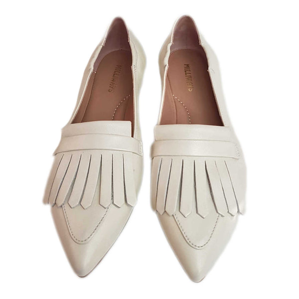 Milliways, Nappaleder-Ballerina mit Fransenlasche in Offwhite