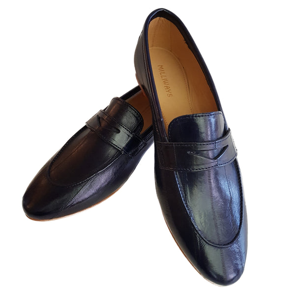 Milliways, dunkelblaue Slipper aus Aalleder